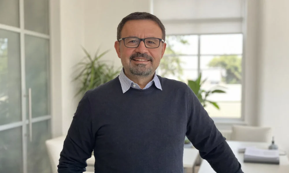 Prof. Dr. Mustafa Deniz Yılmaz semont manevrası