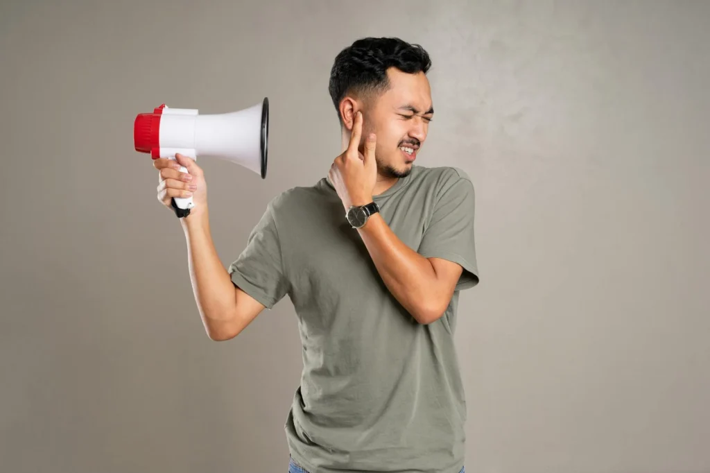 Ani kulak çınlaması ve baş dönmesi iç kulak sorunu