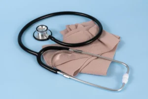Tonsil vakalarında erken - medikal atlas stilinde anatomik kesit illustrasyonu