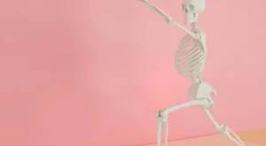 Brandt-Daroff Egzersizleri - medikal atlas stilinde anatomik kesit illustrasyonu